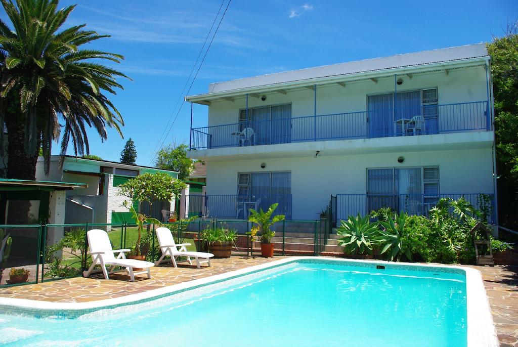 פורט אליזבת' Aqua Marine Guest House מראה חיצוני תמונה