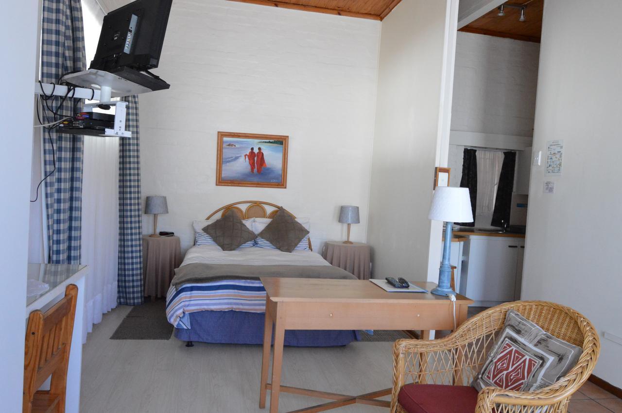 פורט אליזבת' Aqua Marine Guest House מראה חיצוני תמונה